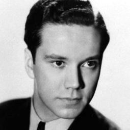 Bill Thompson 飾演 J. Audubon Woodlore (voice) (archive sound) (uncredited)