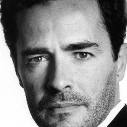 喬萬尼·圭代利 飾演 Tenente Tommassini