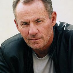 James Sutorius 飾演 Gus Scaldi