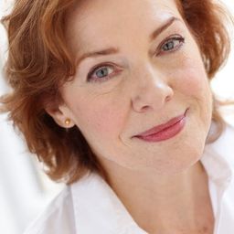 Diane Ciesla 飾演 Memaw