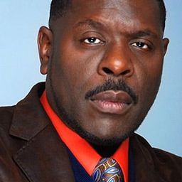 David Terrell 飾演 Dapper Guy