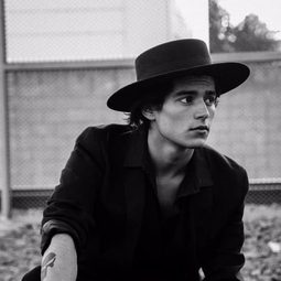 Eric Unger - Monster Mutt演員 飾演School Boy