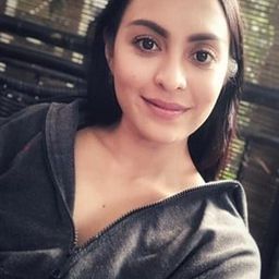 Sara Ali 飾演 Sherry