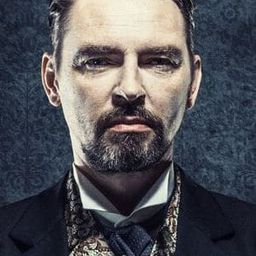 Krzysztof Zawadzki - 狂野嘻哈夢演員 飾演Właściciel studia