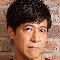 花輪 英司 飾演 Takeshi Hanadera (voice)