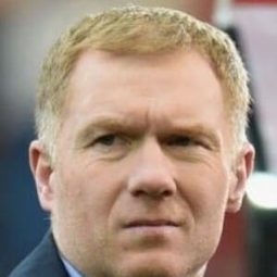 Paul Scholes 飾演 Self