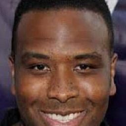 Imari Williams - 謀殺説唱演員 飾演Narrator (voice)