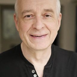 Philippe Bertin - 哈里斯夫人去巴黎演員 飾演Christian Dior