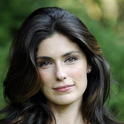 Anna Valle - Streghe verso nord演員 飾演Carlotta