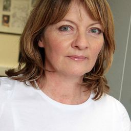 Sarah Sutton 飾演 Nyssa