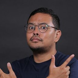 Coki Pardede 飾演 Rozak