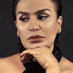 安娜·瑪莉亞·桑切斯 飾演 Lourdes