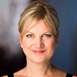 Kathryn Greenwood - Rap出一片天演員 飾演Ms. Sage