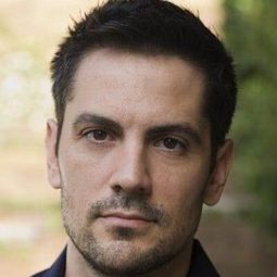 麥克·藍德斯 - 節日歡歌演員 飾演Jimmy