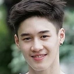 Jay Jatuporn Dangurai 飾演 