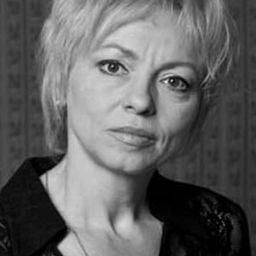 Jolanta Rychłowska - Spring 1941演員 飾演Stafania Kasinski