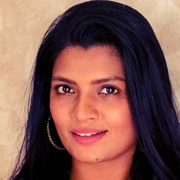 Preethi Nedumaran 飾演 Maid (segment "Ilamai Idho Idho")