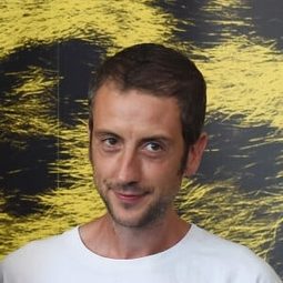 Bruno Forzani 飾演 Self