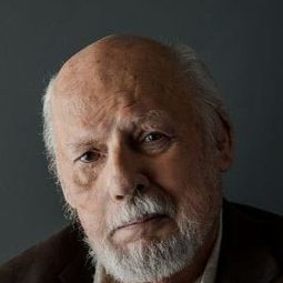 Grant James - 工廠女孩演員 飾演Priest