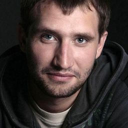 Yury Bykov 飾演 Self