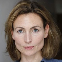 Annabel Mullion - Elephants Can Remember演員 飾演Lady Margaret Ravenscroft