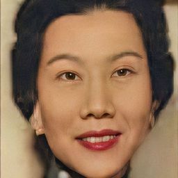 黃曼梨 飾演 Yam Suk-kuen