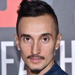 小路易斯·達席爾瓦 - Clear Lake, WI演員 飾演Jason