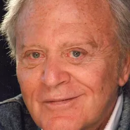 Jean-Paul Solal 飾演 Jean-luc