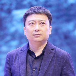 崔斯韋 - 搖擺的婚約編劇