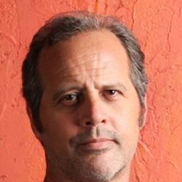 John Cann - 選美俏臥底演員 飾演Russian Bodyguard