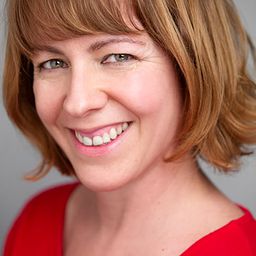 伊娃·略拉克 飾演 Violeta