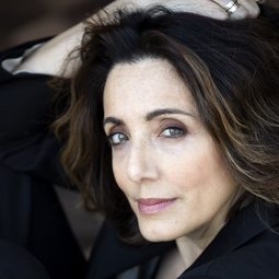 Manuela Mandracchia - Bolgia totale演員 飾演Angelica