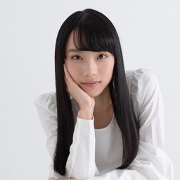 西野凪沙 飾演 Ayumi Onoe