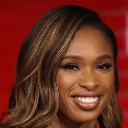 珍妮花赫遜 飾演 Self