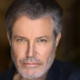 Michael Woods 飾演 Jack Price