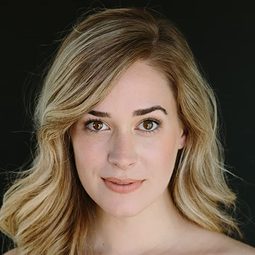 布蘭特妮·布里斯托 - 皇室聖誕情演員 飾演Jessica