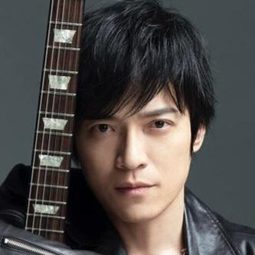 溫尚翊 - 五月之戀演員 飾演