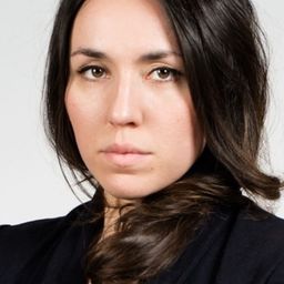 黛博拉·格瑞爾 飾演 Cathy