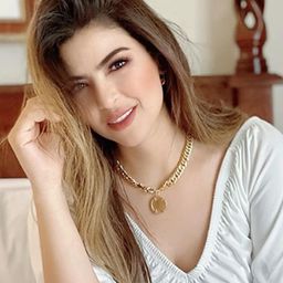 Mirna Gamil 飾演 هند