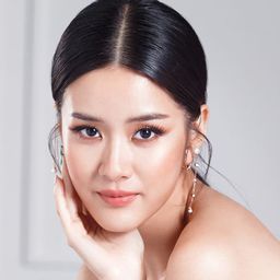 澈瑪薇·蘇婉帕努楚克 飾演 Yakhin