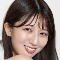 太田 英裏 飾演 