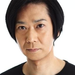 手塚とおる 飾演 