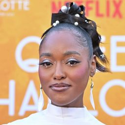 Arsema Thomas 飾演 Mali Waters