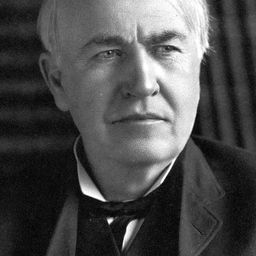 Thomas A. Edison 飾演 Self - Filmmaker (archive footage)