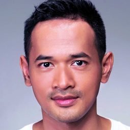 歐卡·安塔拉 飾演 Saiful