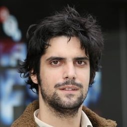 法蘭西斯柯·卡利 飾演 Agostino