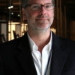 Sean M. Bobbitt 飾演 Self