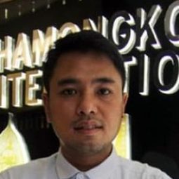 Panjapong Kongkanoy - 我們相愛的時刻導演