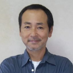 杉本まこと 飾演 