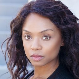 Tyra Colar - Survival Skills演員 飾演Jenny